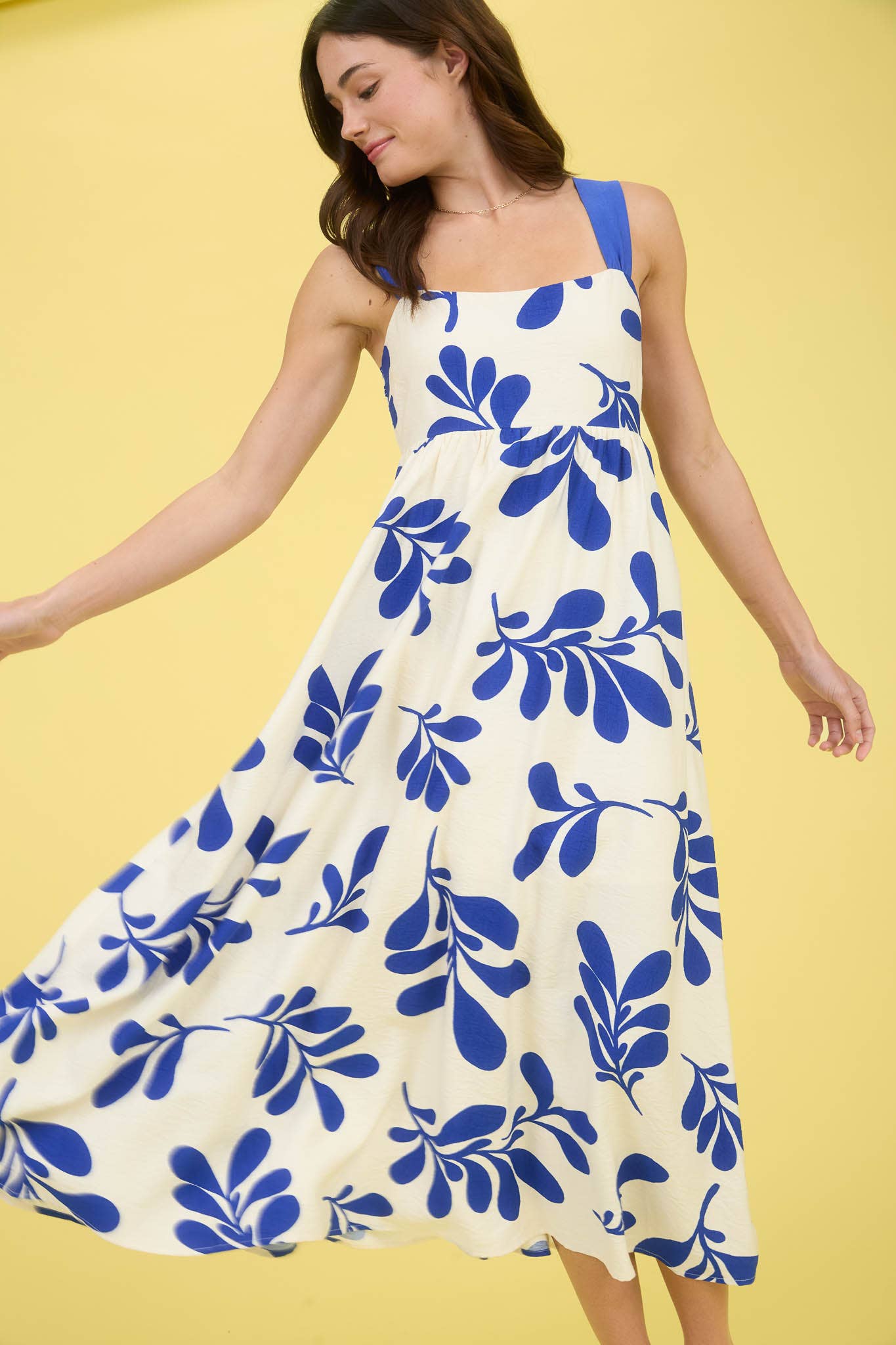 Leaf Print Back Tie Midi Dress