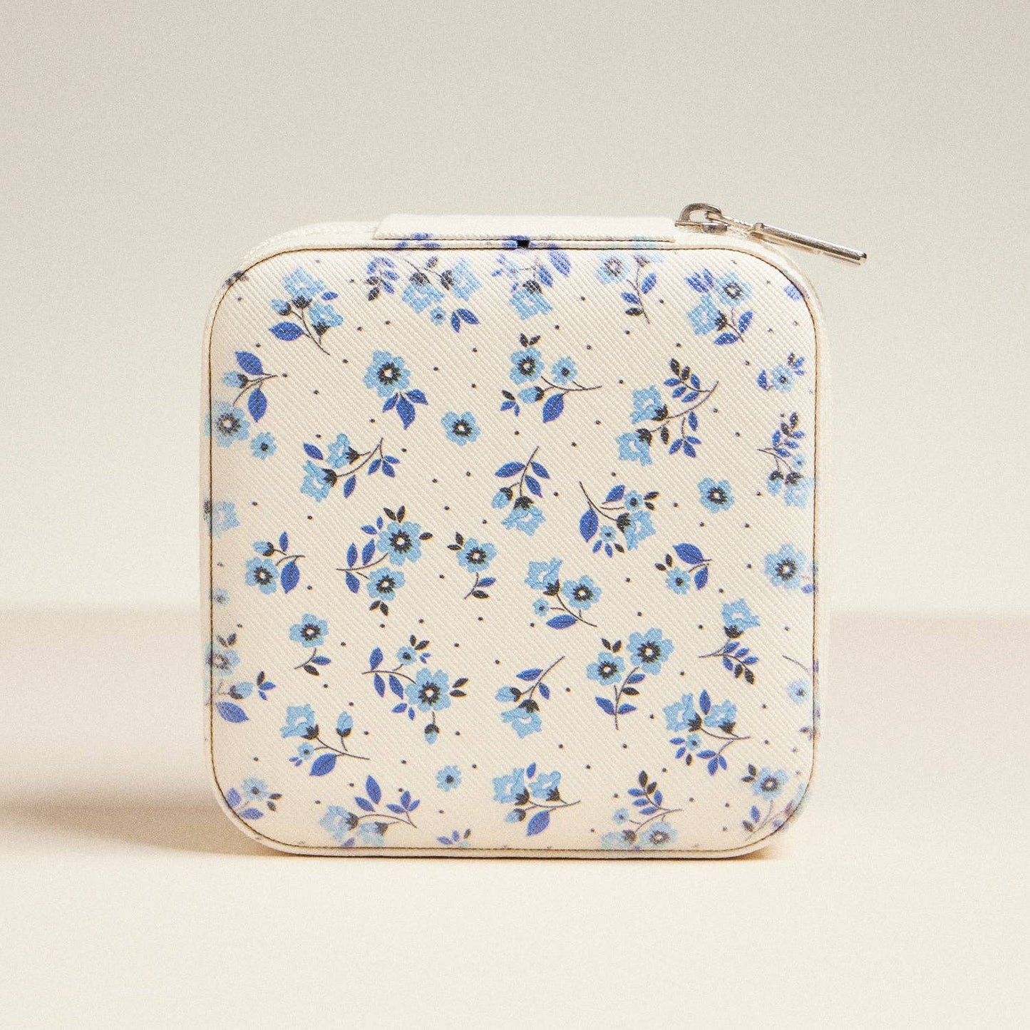 Blue Flower Pattern Travel Jewelry Box